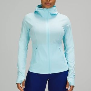 NWT *Brand New* Lululemon Mist Over Windbreaker in hard to find Icy Blue